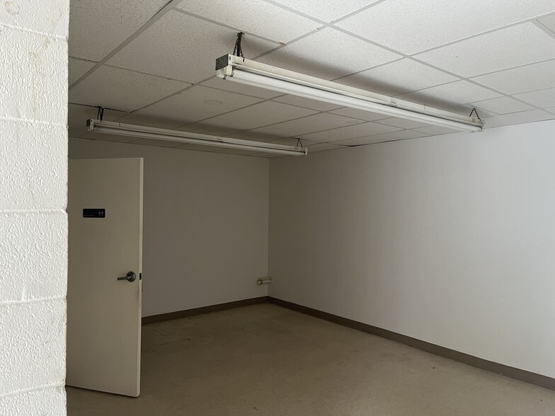 1101 Highway 280 Byp, Phenix City, AL à louer - Photo intérieure – Image 3 sur 6