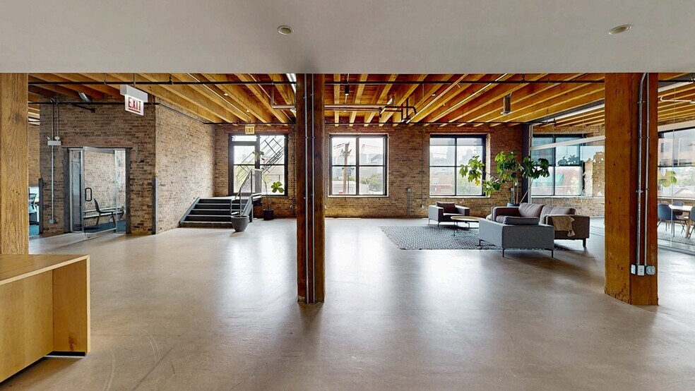 1500 W Carroll Ave, Chicago, IL à louer - Photo de l’immeuble – Image 2 sur 20