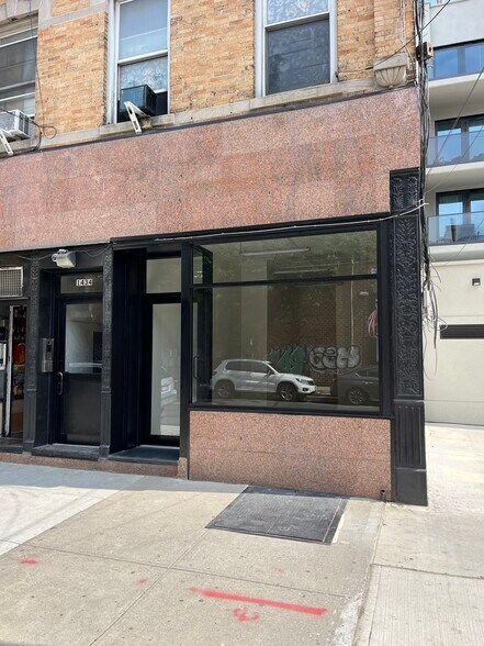 1434 Astoria Blvd, Astoria, NY à louer - Photo de l’immeuble – Image 2 sur 11