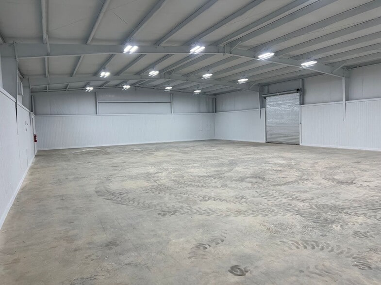 7023 Sand Beach Blvd, Shreveport, LA à louer - Photo intérieure – Image 2 sur 11