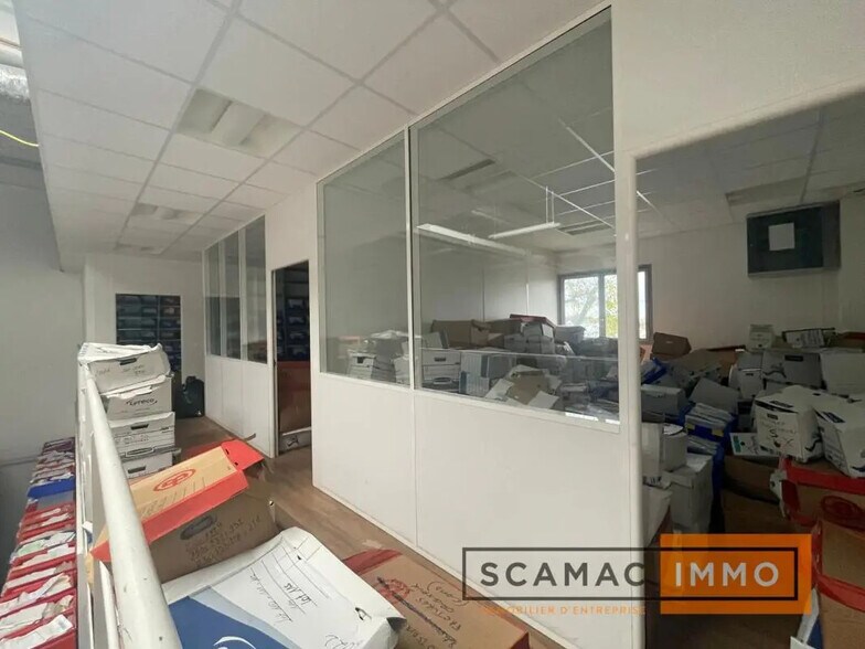 Industriel/Logistique dans Palaiseau à louer - Photo de l’immeuble – Image 2 sur 5