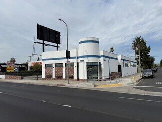 Plus de détails pour 7525 Topanga Canyon Blvd, Canoga Park, CA - Local commercial à louer