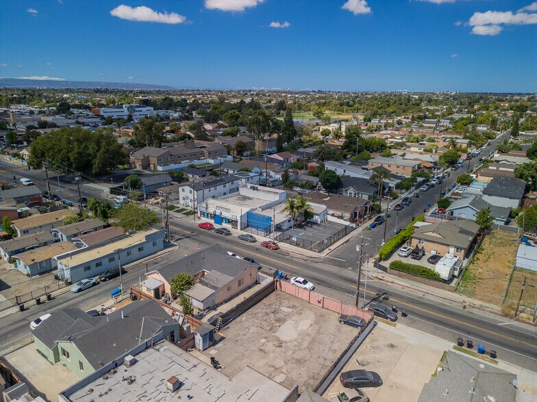 9909 Compton Ave, Los Angeles, CA à vendre - Photo de l’immeuble – Image 3 sur 10