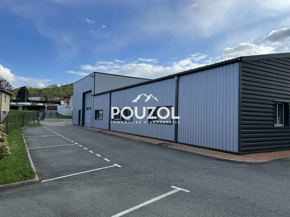 Local d’activités dans Romagnat à louer Photo principale– Image 1 sur 11