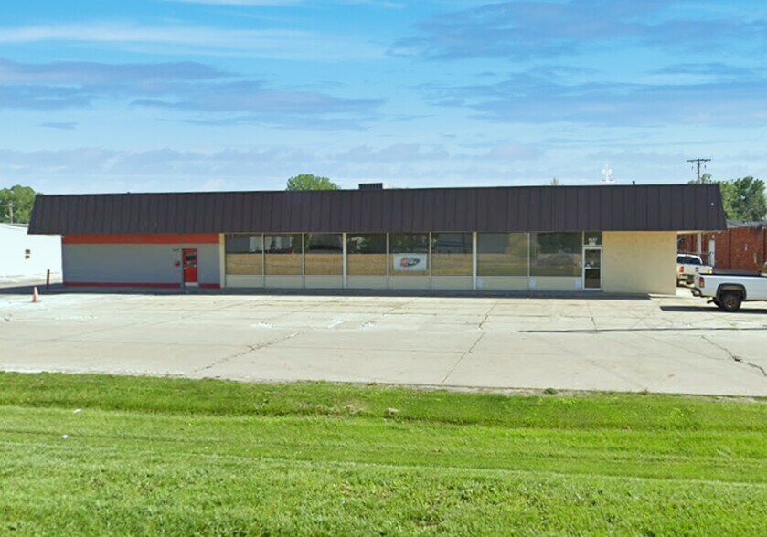 1537 E Euclid Ave, Des Moines, IA à louer - Photo de l’immeuble – Image 1 sur 5