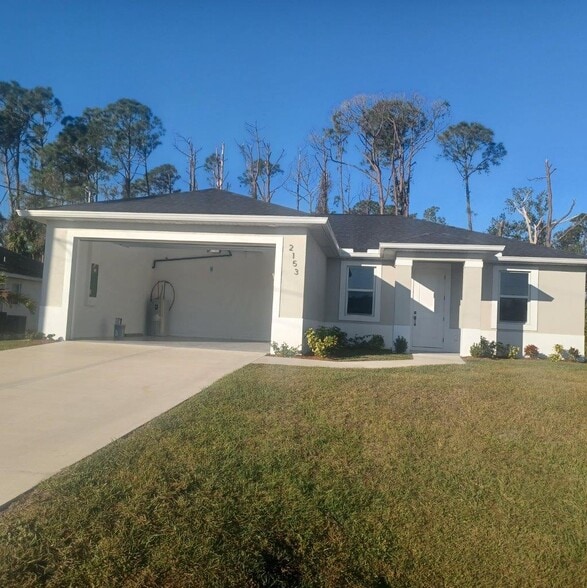 2153 Nordendale Blvd, North Port, FL à vendre - Photo principale – Image 1 sur 1