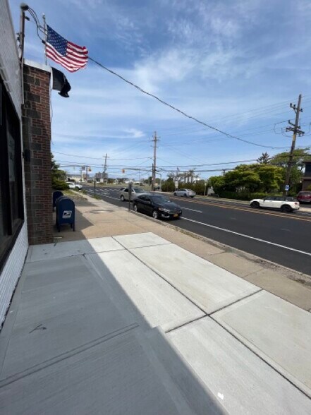 2005 Park St, Atlantic Beach, NY à vendre - Photo de l’immeuble – Image 3 sur 43