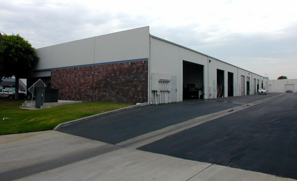 369 E Harrison St, Corona, CA à louer - Autre – Image 2 sur 3