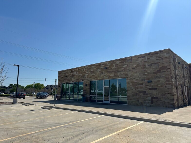 9103 Lakeview 66, Rowlett, TX à louer - Photo de l’immeuble – Image 3 sur 6