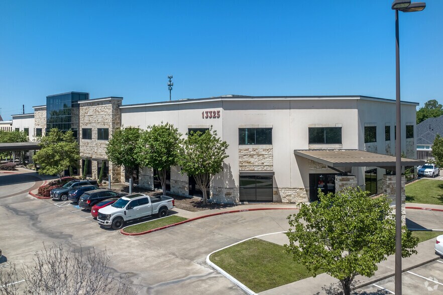 13325 Hargrave, Houston, TX à louer - Photo de l’immeuble – Image 2 sur 10