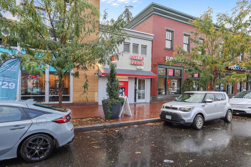 401 8th St SE, Washington, DC à louer - Photo de l’immeuble – Image 2 sur 12