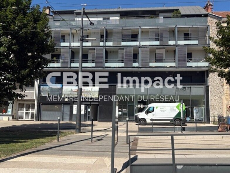 45 Avenue Du Drapeau, Dijon à vendre - Photo de l’immeuble – Image 1 sur 11