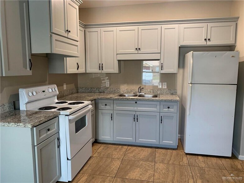 3300 N Moorefield Rd, Mission, TX à vendre - Photo intérieure – Image 3 sur 14