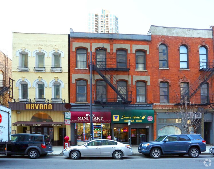 414-420 N Clark St, Chicago, IL à louer - Photo de l’immeuble – Image 3 sur 8