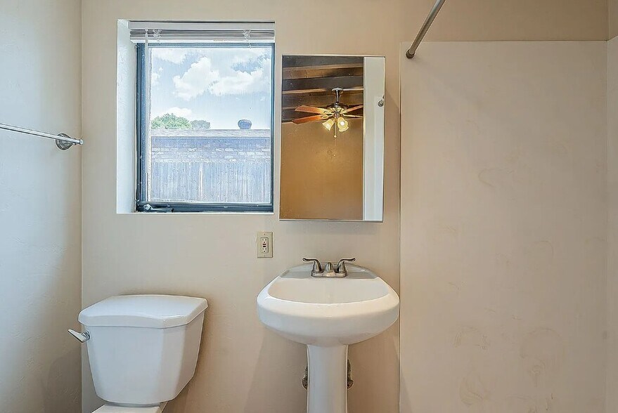2302 N Hampton St, Tucson, AZ à vendre - Photo de l’immeuble – Image 3 sur 13