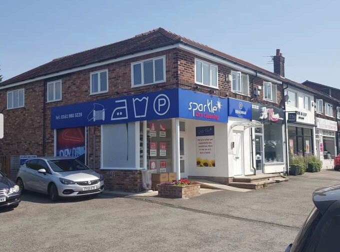 95A-95B Wood Lane, Altrincham à louer Photo principale– Image 1 sur 2