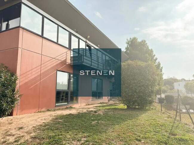 Plus de détails pour Bureau à vendre