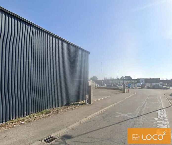 2 Rue De La Gravette, Gratentour à louer - Photo de l’immeuble – Image 3 sur 7