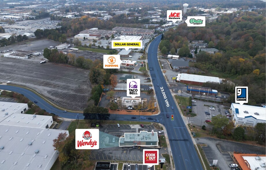 4805 W Market St, Greensboro, NC à vendre - Photo de l’immeuble – Image 3 sur 15