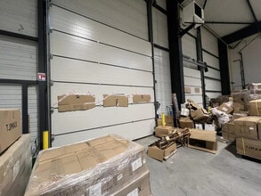 Local d’activités dans Mitry-Mory à louer Photo intérieure– Image 2 sur 5