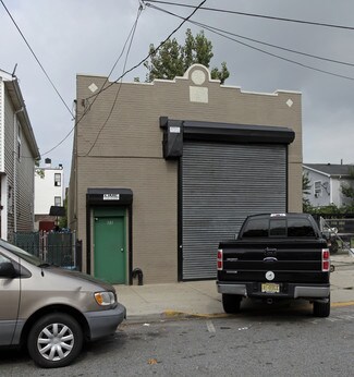 Plus de détails pour 381 Whiton St, Jersey City, NJ - Industriel/Logistique à vendre