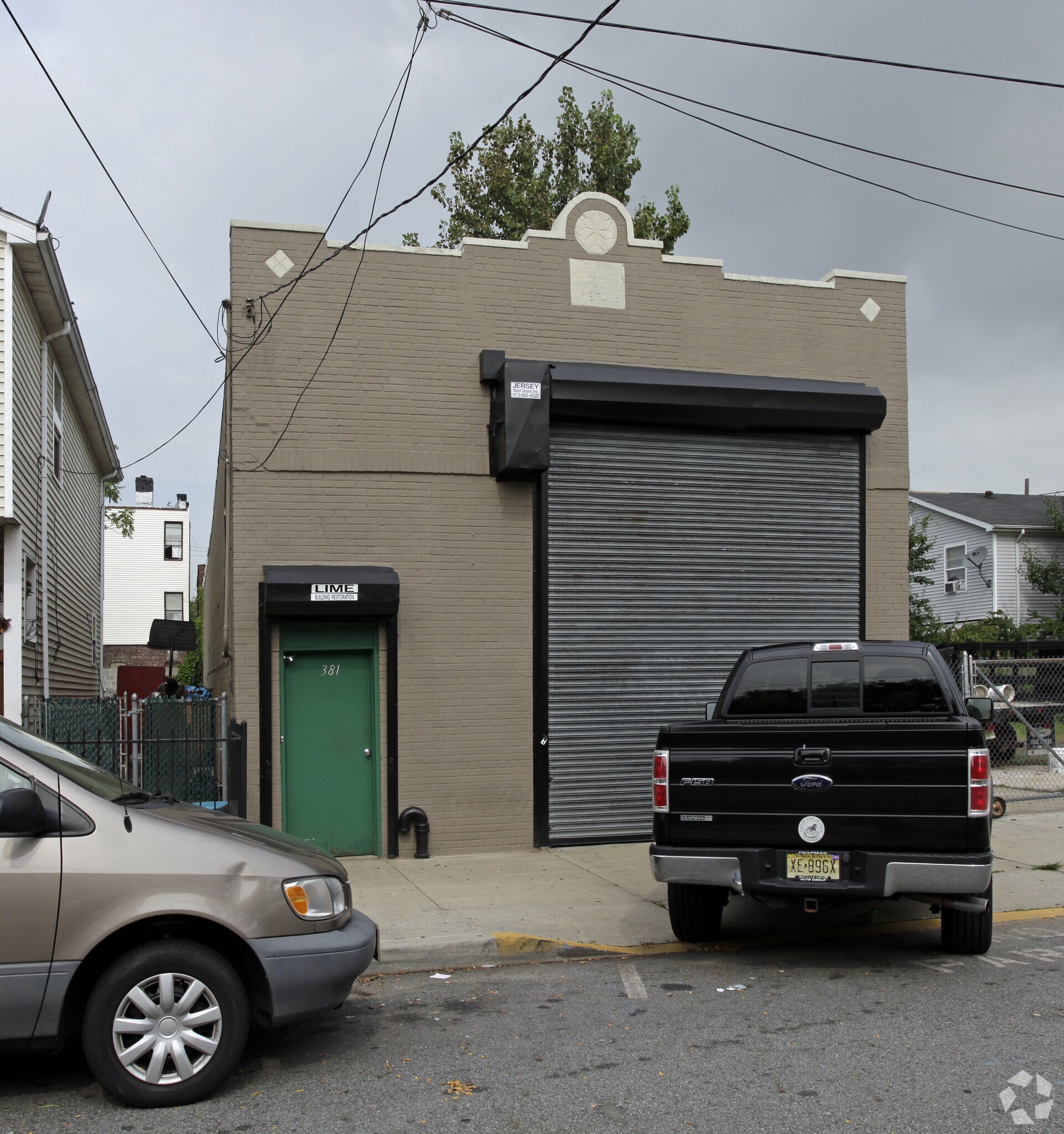 381 Whiton St, Jersey City, NJ à vendre Photo principale– Image 1 sur 3
