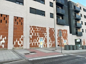 Local commercial dans Arganda del Rey, Madrid à louer Photo de la construction– Image 1 sur 3