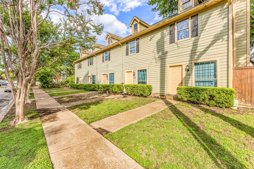 1221 Abrams Rd, Dallas, TX à vendre - Photo de l’immeuble – Image 2 sur 6