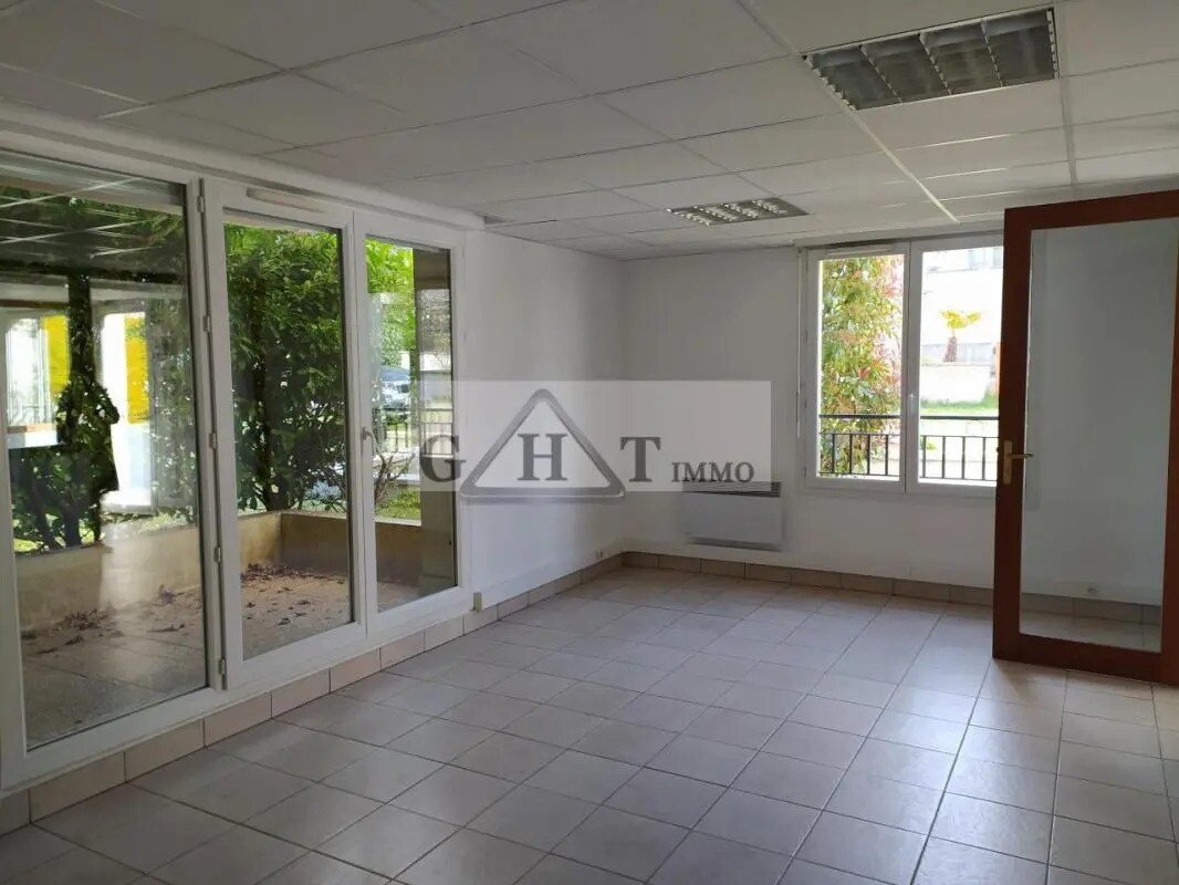 Industriel/Logistique dans Maisons-Alfort à vendre Photo intérieure– Image 1 sur 4