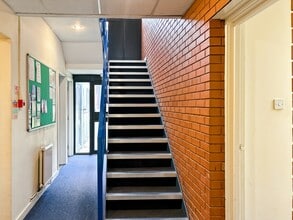 1 Edison Rd, Aylesbury à louer Photo intérieure– Image 1 sur 13