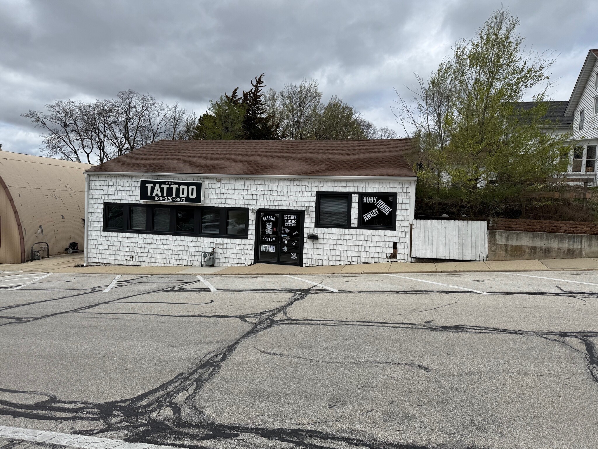 127 E State St, Batavia, IL à louer Photo de l’immeuble– Image 1 sur 10