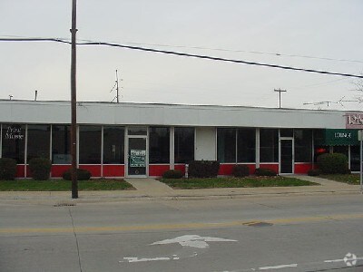 2133-2141 Warwick St, Saginaw, MI à louer - Photo de l’immeuble – Image 2 sur 8