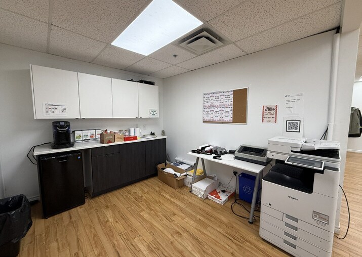 20-24 Akerley Blvd, Dartmouth, NS à louer - Photo intérieure – Image 3 sur 18