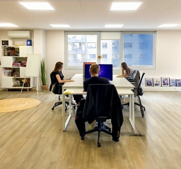 Bureau dans Boulogne-Billancourt à louer - Photo de l’immeuble – Image 2 sur 6