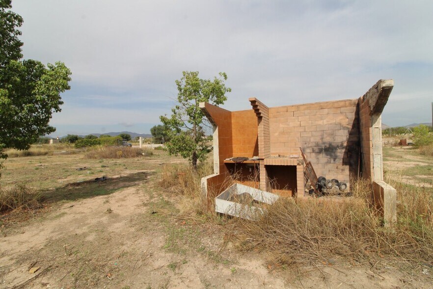 Terrain dans Novelda à vendre - Photo de l’immeuble – Image 2 sur 8
