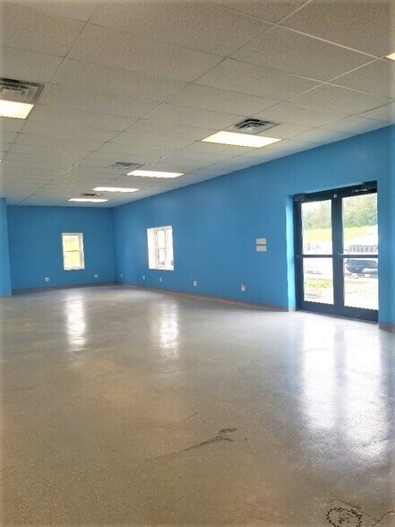 148 Big Knob Rd, Rochester, PA à vendre - Photo intérieure – Image 3 sur 3