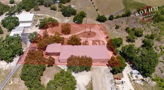 Plus de détails pour 41 Rust Ln, Boerne, TX - Local d'activités, Industriel/Logistique à louer