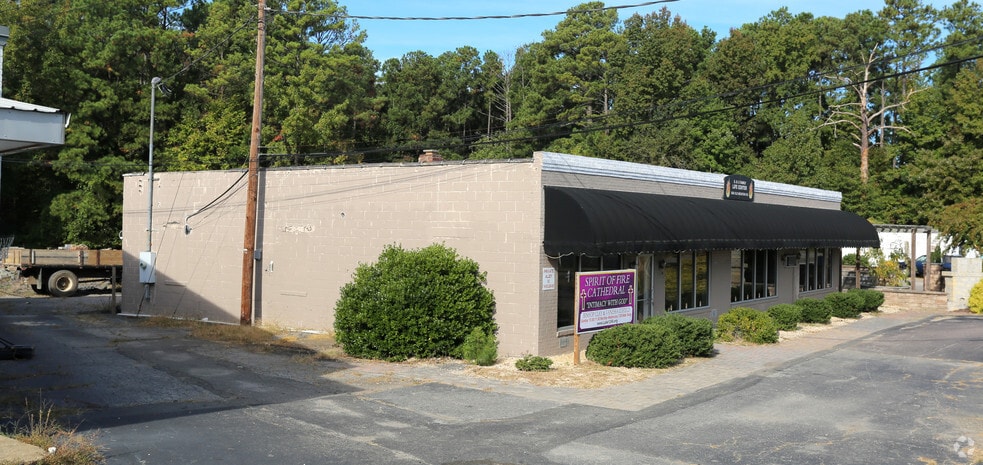 8824 Old Mountain Rd, Glen Allen, VA à vendre - Photo principale – Image 1 sur 7