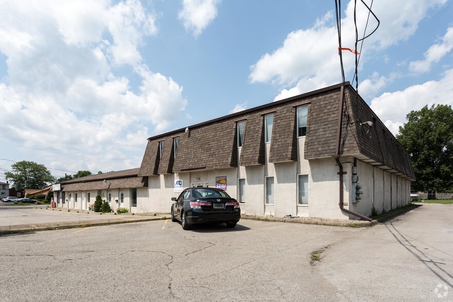 310 Churchill Hubbard Rd, Youngstown, OH à louer - Photo principale – Image 1 sur 4