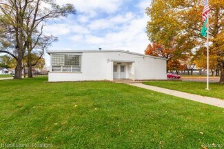 Plus de détails pour 22021 Memphis Ave, Warren, MI - Spécialisé à vendre