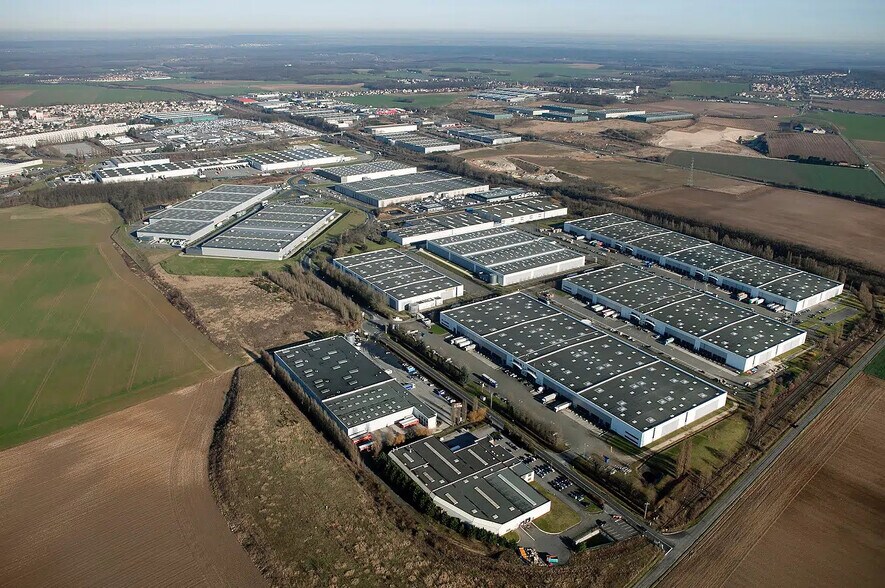 Industriel/Logistique dans Marly-la-Ville à louer - Photo de l’immeuble – Image 1 sur 12