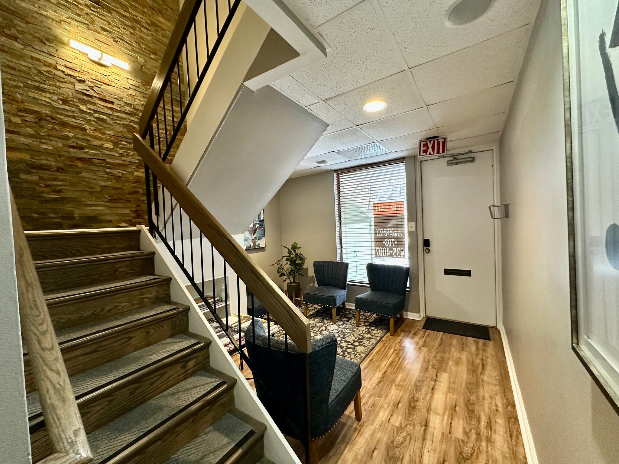 11250 Roger Bacon Dr, Reston, VA à louer Photo intérieure– Image 1 sur 9