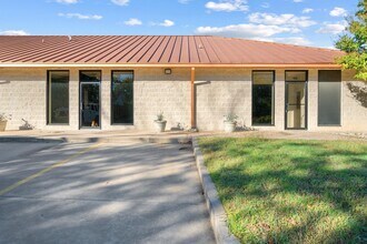 220-224 Fort Worth Hwy, Weatherford, TX à louer Photo de l’immeuble– Image 2 sur 28