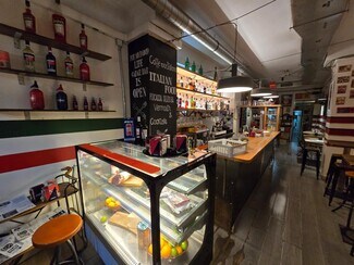 Plus de détails pour Local commercial à louer