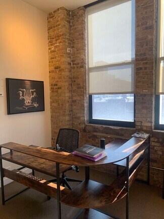 Plus de détails pour 1046-1048 W Kinzie St, Chicago, IL - Bureau à louer