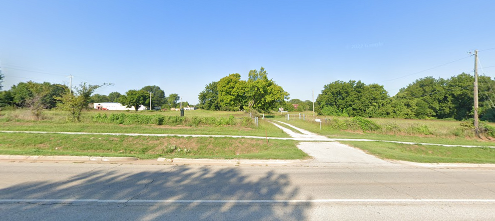 6800 S Elm Pl, Broken Arrow, OK à vendre - Photo de l’immeuble – Image 2 sur 5