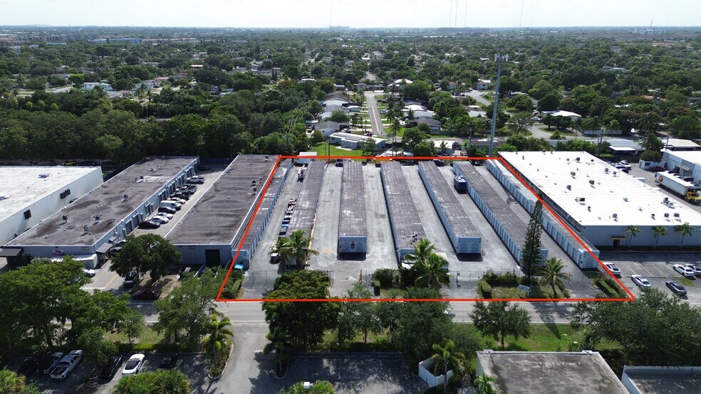 20100 NE 15th Ct, Miami, FL à vendre - Aérien – Image 3 sur 4