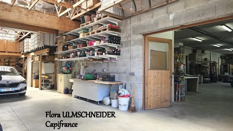 Bureau dans Magnieu à vendre - Photo intérieure – Image 2 sur 25