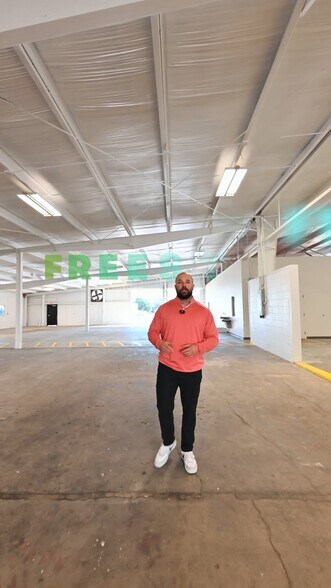 5007 S Westshore Blvd, Tampa, FL à louer - Vidéo sur l’annonce professionnelle – Image 2 sur 15