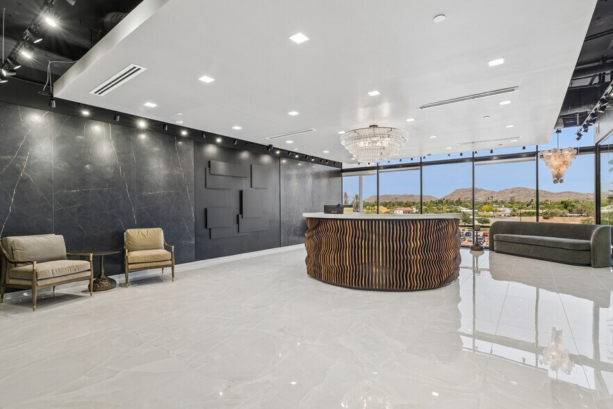 4800 N Scottsdale Rd, Scottsdale, AZ à louer - Photo intérieure – Image 3 sur 31